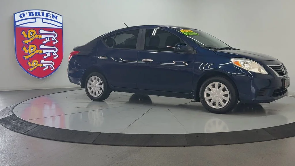 Used 2012 Blue Onyx Metallic Nissan 1.6 SV image 3