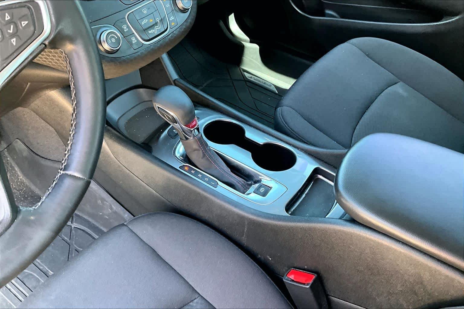 Used 2024 Summit White Chevrolet RS image 14