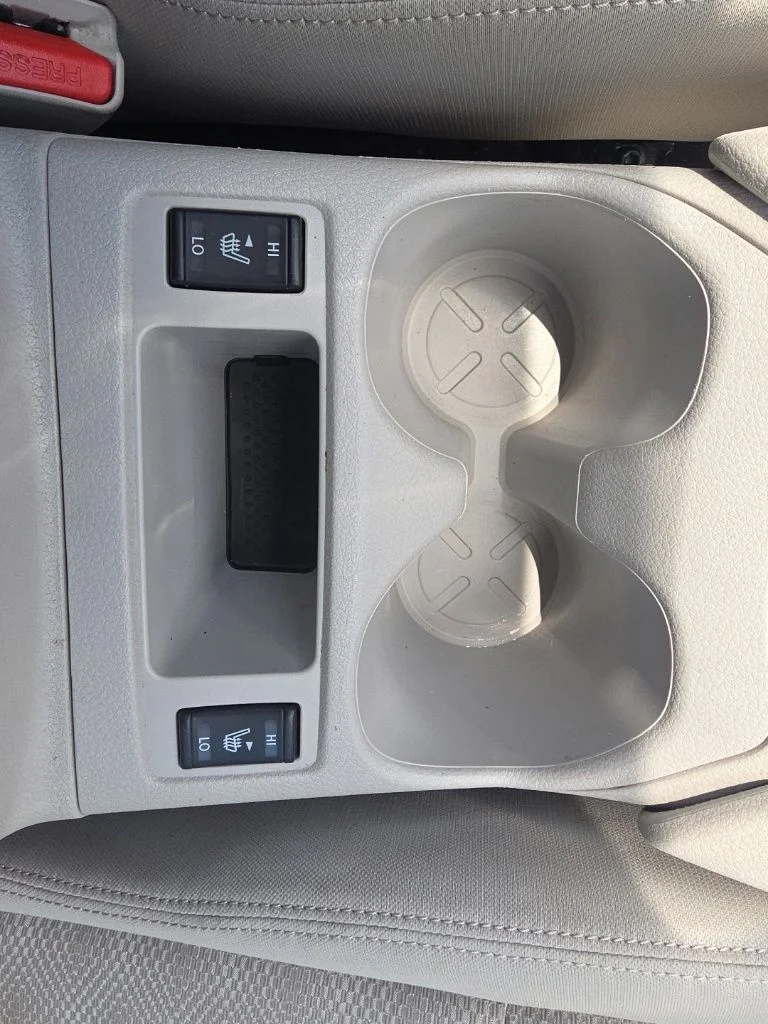 Used 2021 White Nissan SV image 20