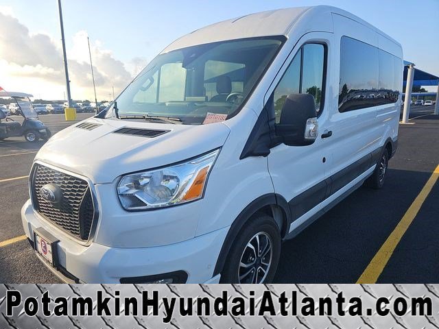 2022 Ford Transit's photo