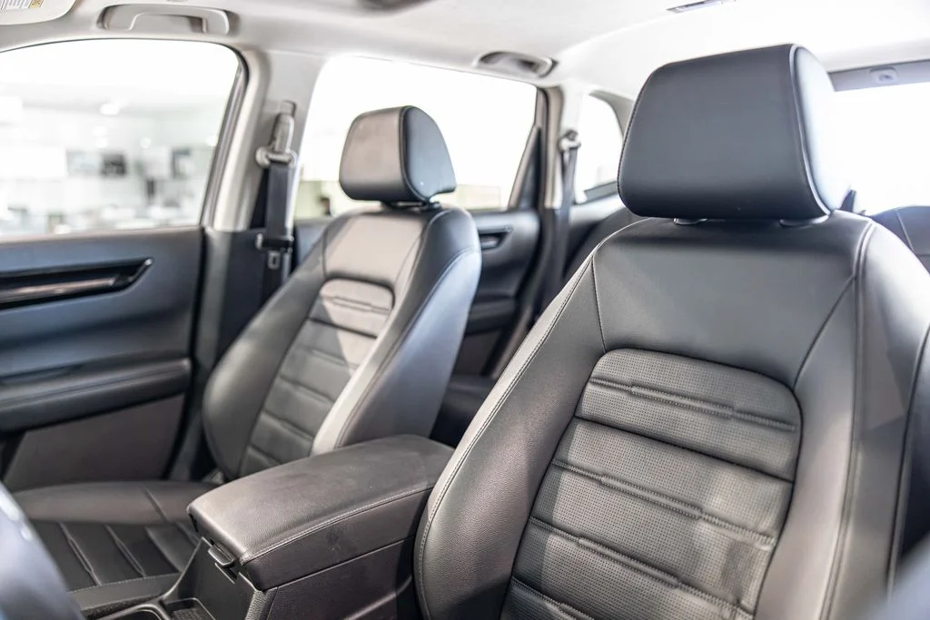 Used 2025 Gray Honda EX-L image 18