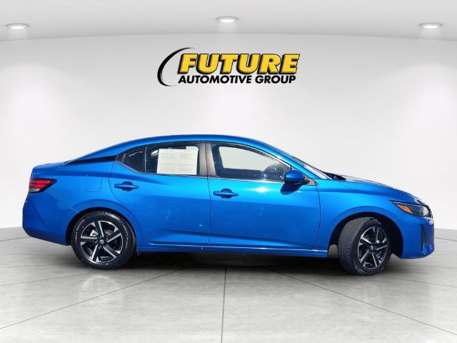 Used 2025 Blue Nissan SV image 3