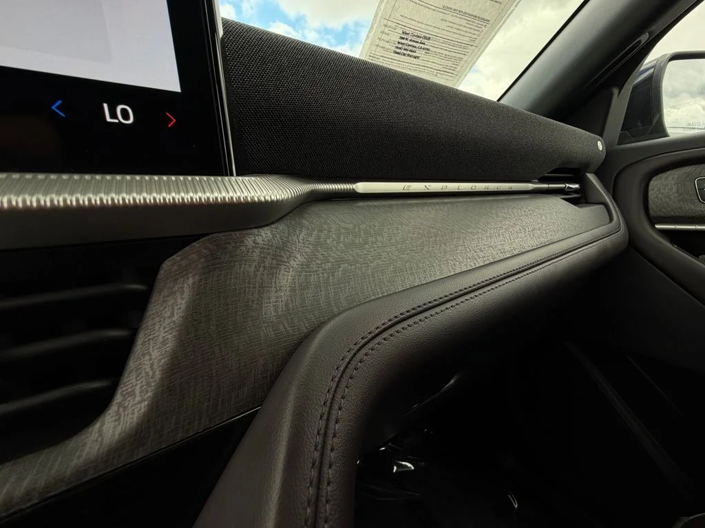 Used 2025 Gray Ford Platinum image 34