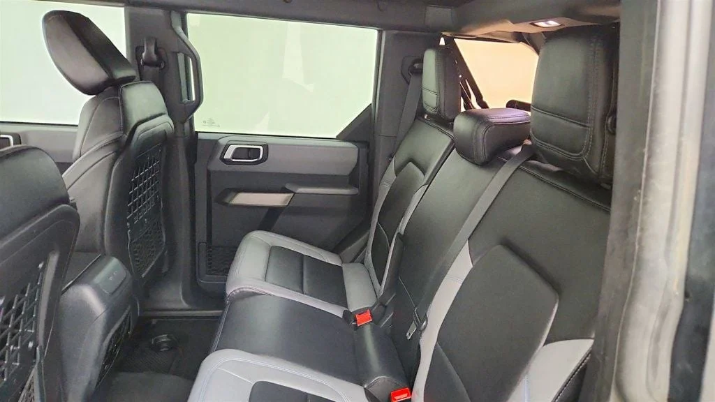 Used 2021 Antimatter Blue Metallic Ford Black Diamond 4 Door 4x4 image 20