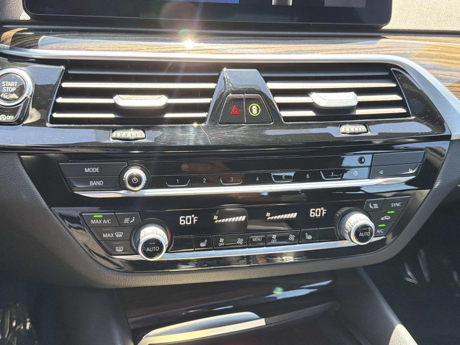 Used 2023 Jet Black BMW 530i Sedan image 26