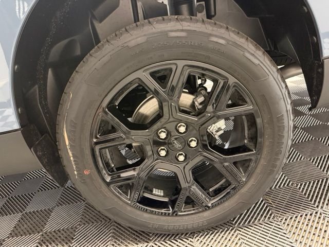 New 2026 Azure Gray Metallic Tri-Coat Ford XLT image 41