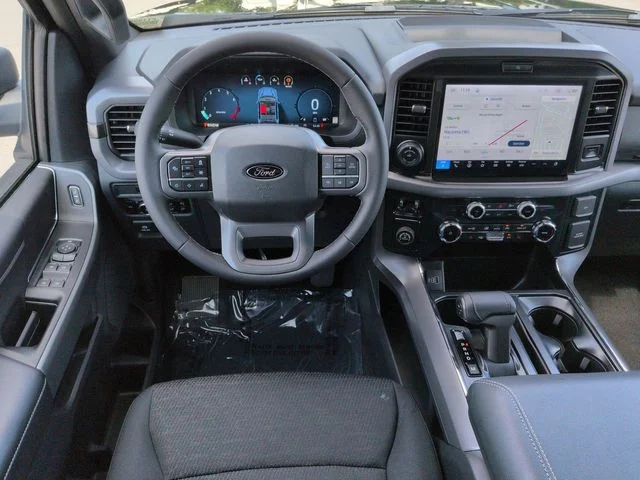 New 2026 Agate Black Metallic Ford XLT image 16