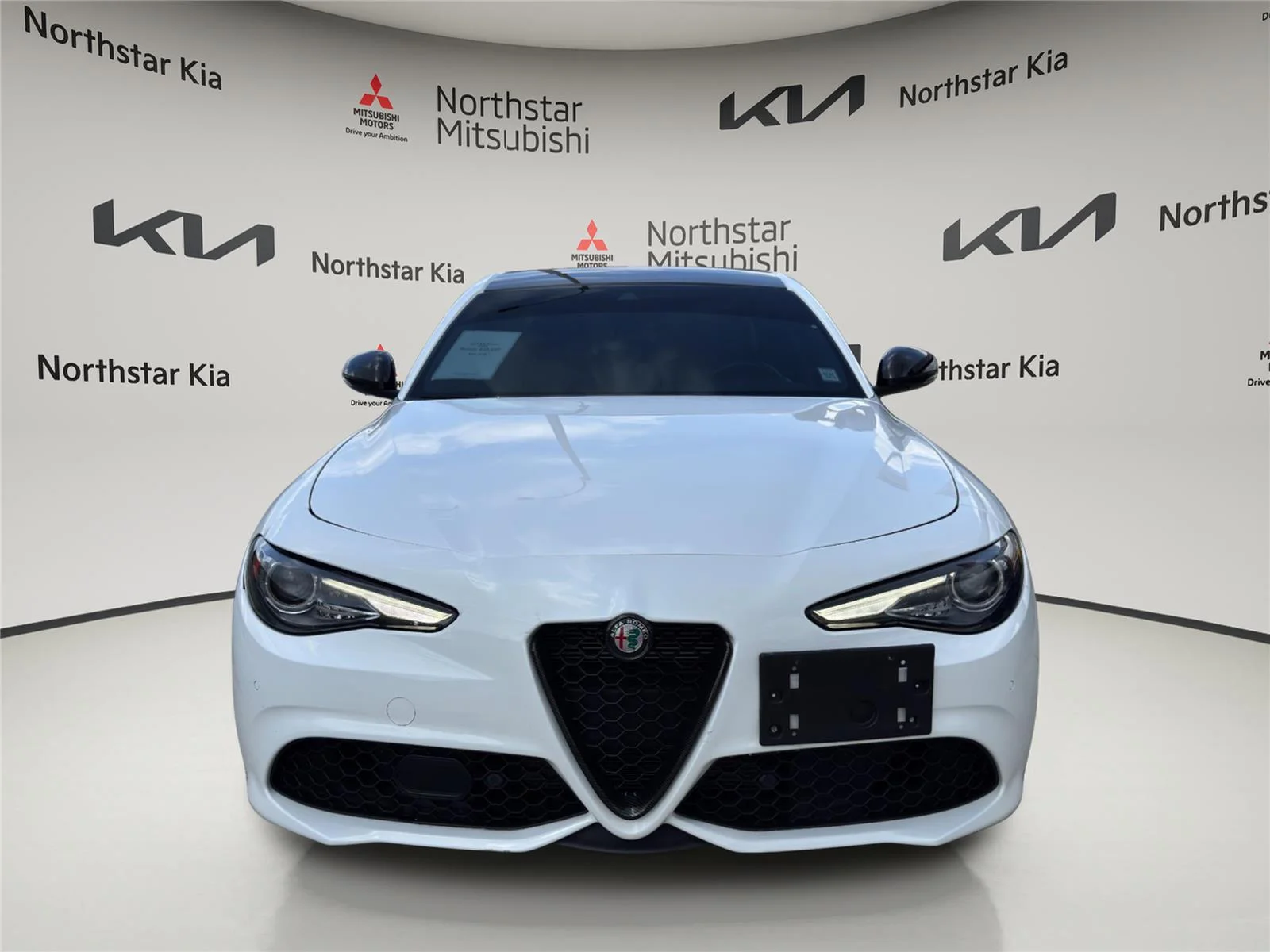 Used 2023 Alfa White Alfa Romeo Veloce image 6