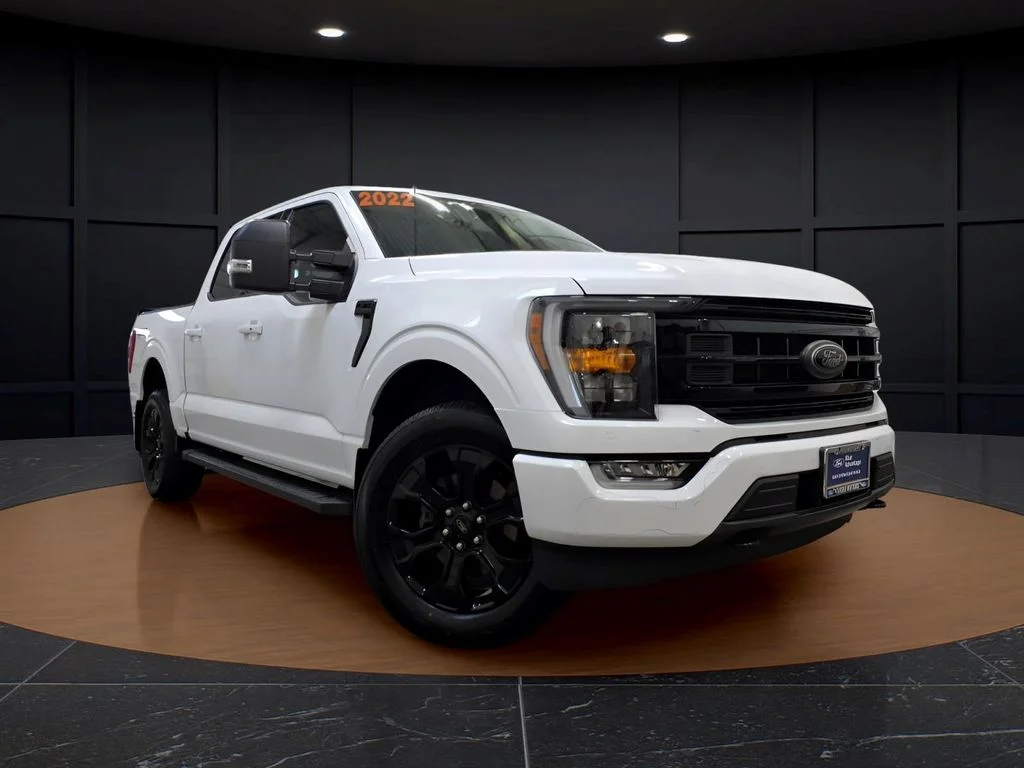2022 Ford F-150 XLT 4x4 SuperCrew 145 in's photo