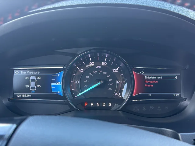 Used 2018 Silver Ford Sport image 23