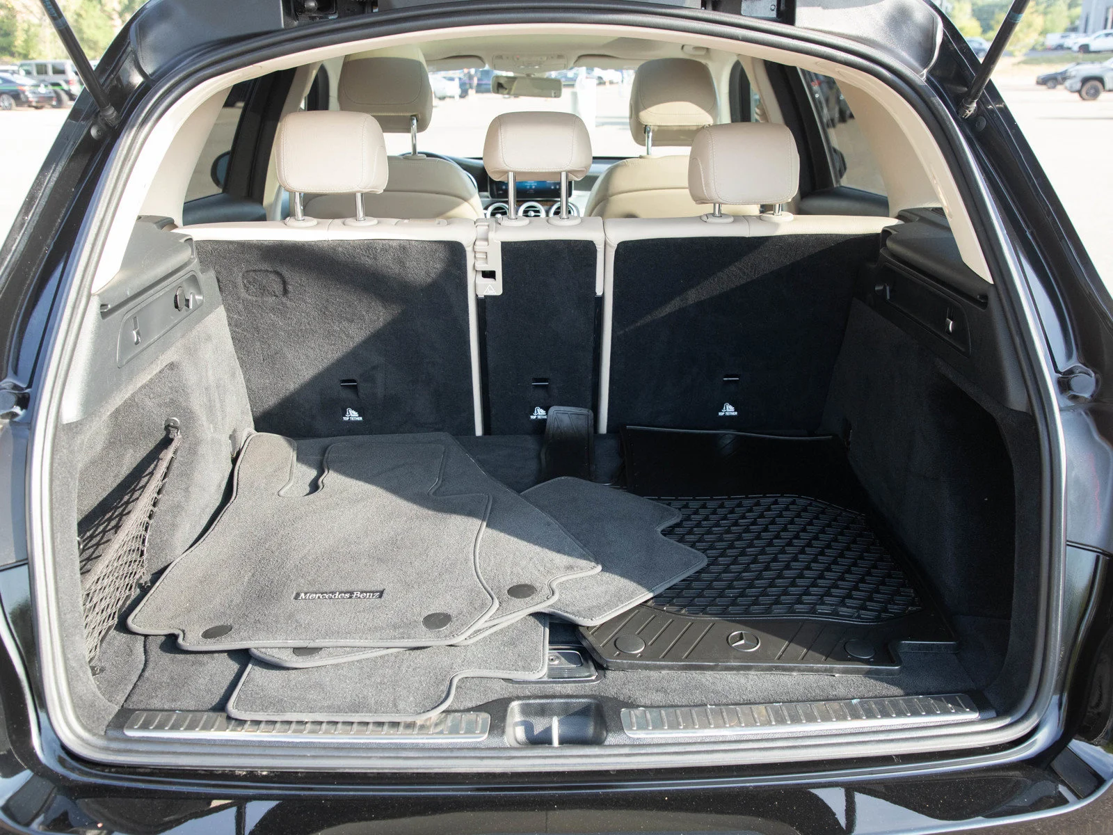 Used 2020 Black Mercedes-Benz GLC 300 4MATIC® SUV image 14