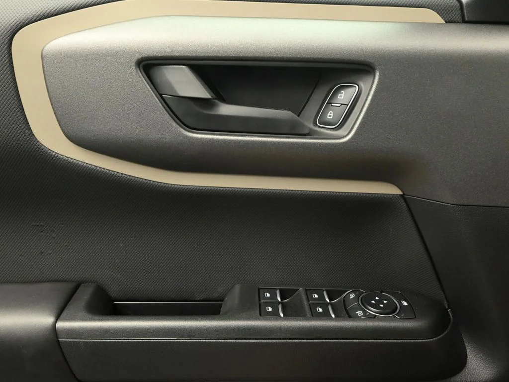 Used 2025 Gray Ford Big Bend image 17