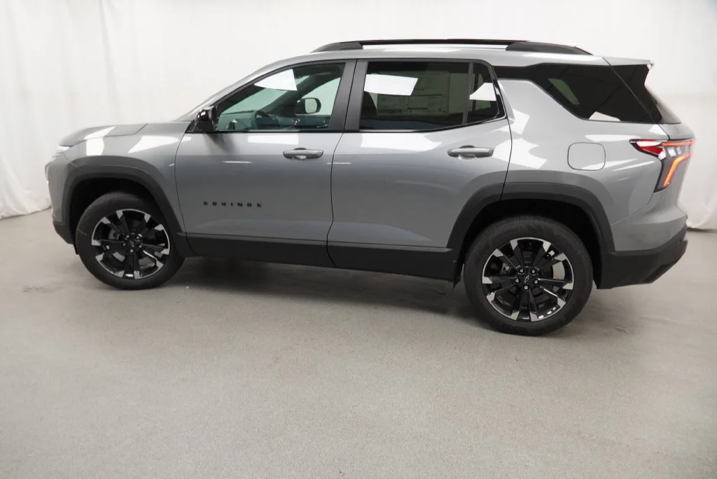 New 2027 Sterling Gray Metallic Chevrolet RS image 18