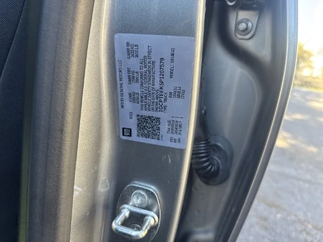 Used 2023 Gray Chevrolet Trail Boss image 33