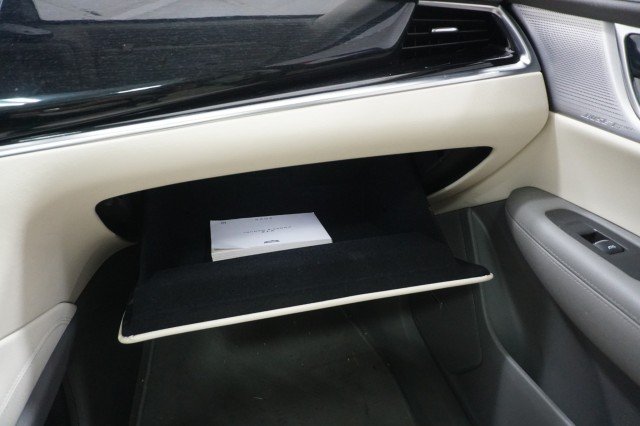 Used 2025 WHITE Cadillac FWD Premium Luxury image 45