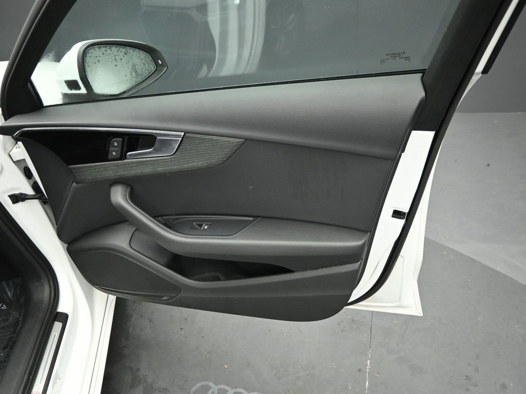 2020 AUDI A4 - Image 27