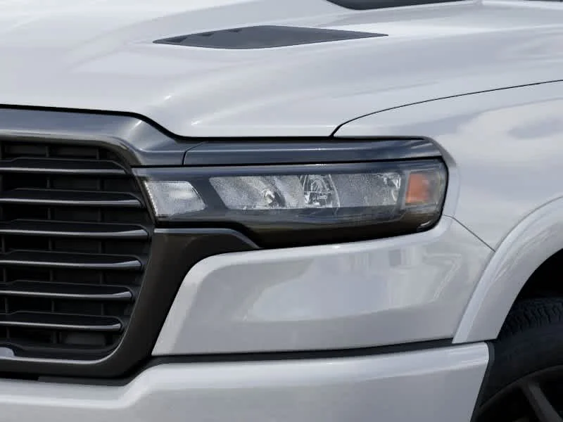 New 2026 Ivory White Tri-Coat Pearl-Coat Exterior Paint RAM Laramie image 10