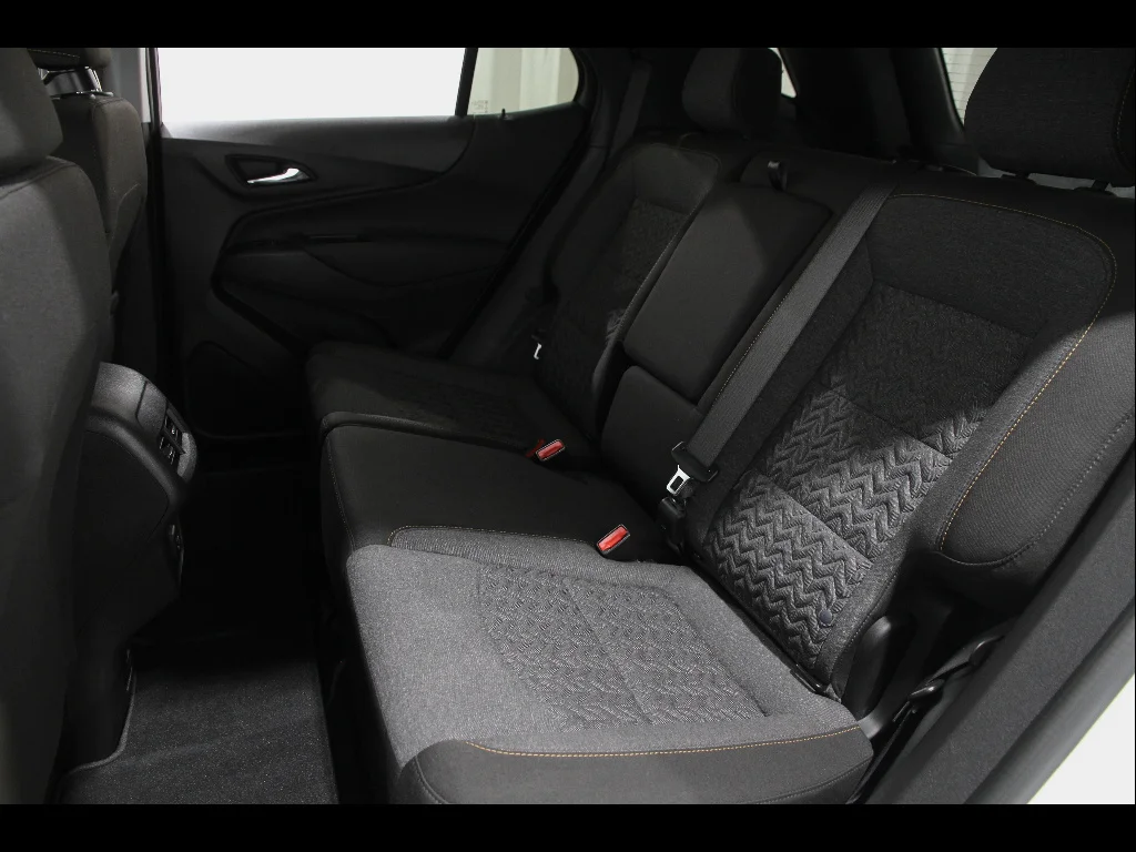 2024 Chevrolet Equinox LT - Photo 19