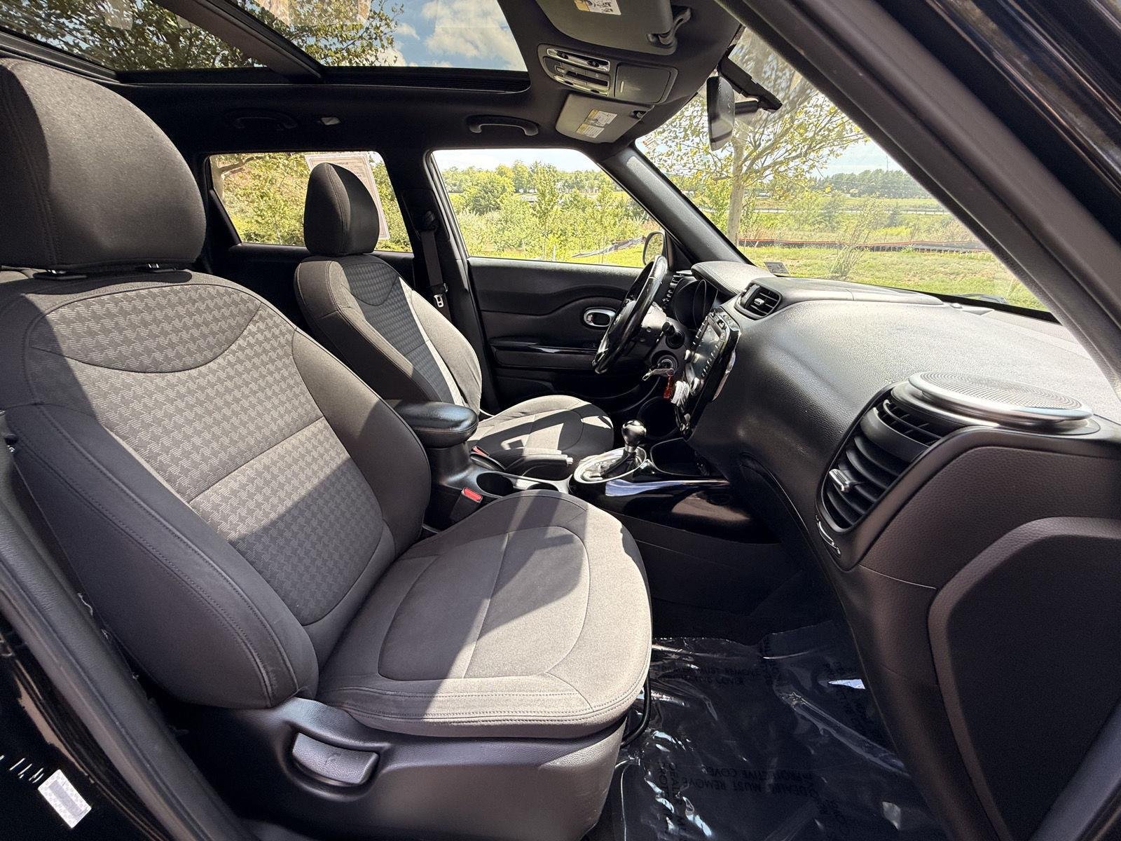 Used 2014 Shadow Black Kia ! image 19
