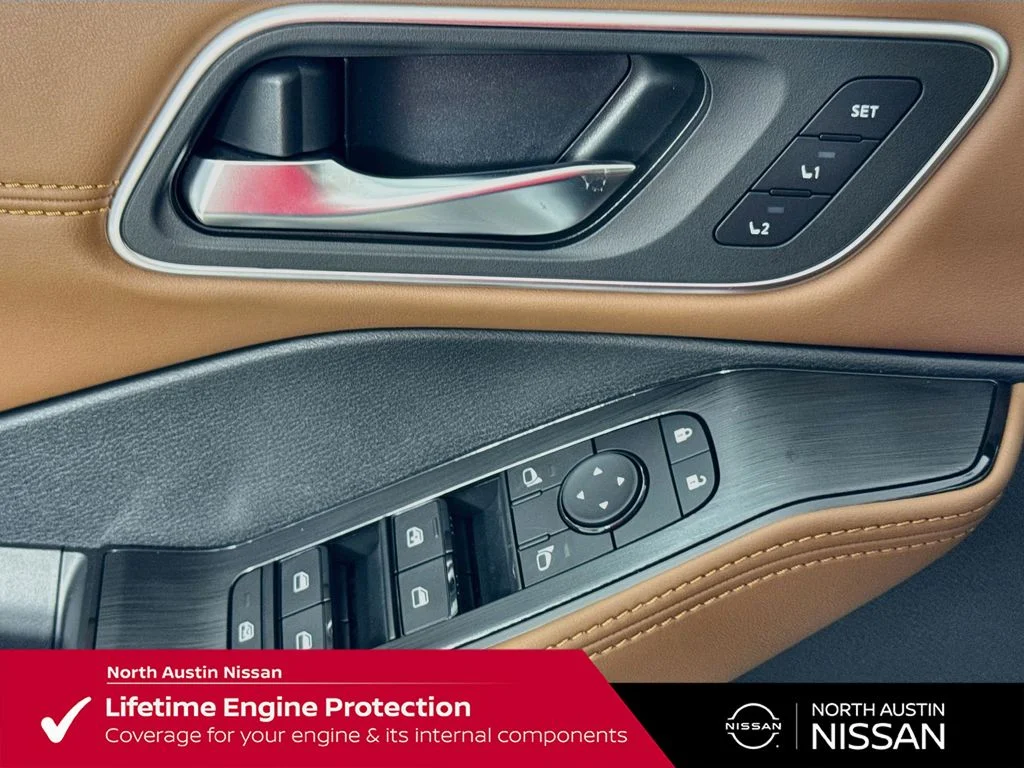 New 2026 White Nissan Platinum image 26