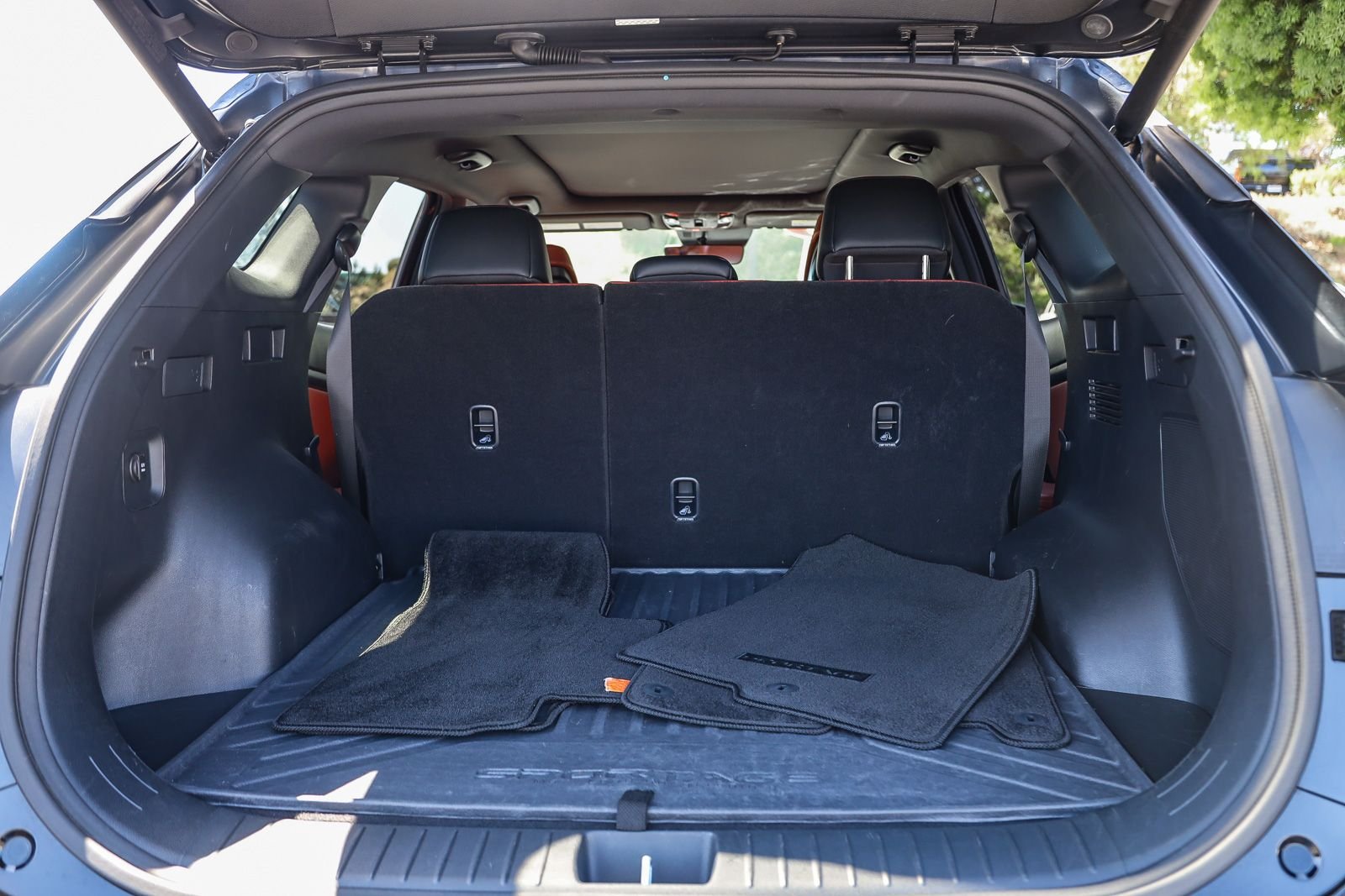 Used 2023 Black Kia SX-Prestige image 25