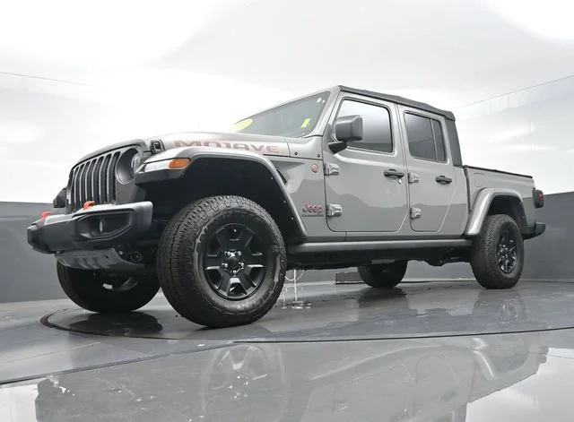 Used 2022 Gray Jeep Mojave image 47