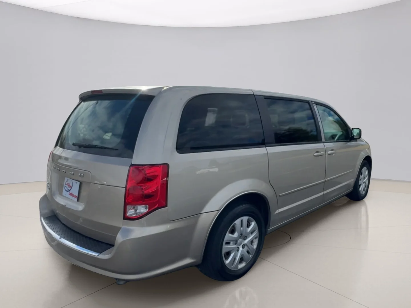 Used 2014 Gold Dodge SE image 5