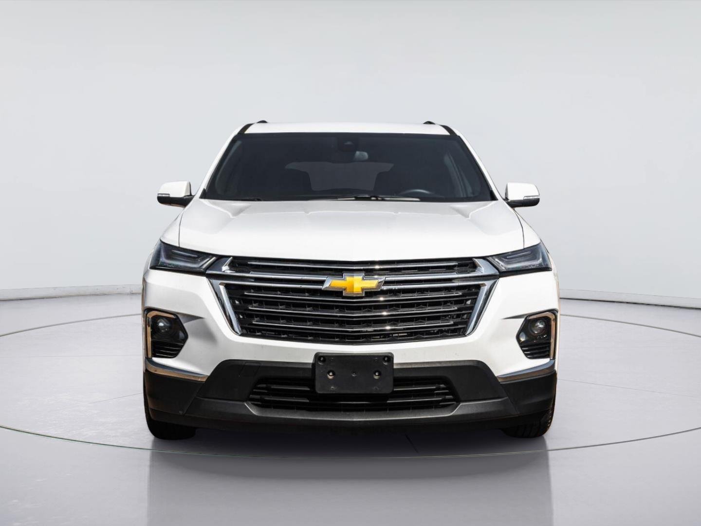 Used 2023 SUMMIT WHITE Chevrolet LT Cloth image 5