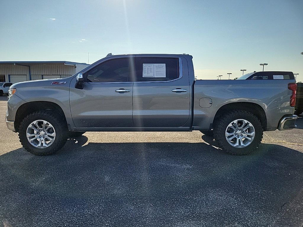 Used 2023 Gray Chevrolet LTZ image 4
