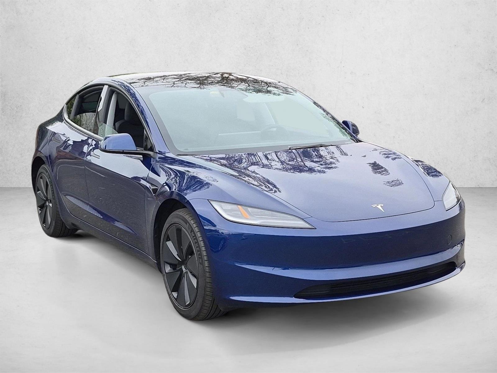 Used 2024 Deep Blue Metallic Tesla  image 3