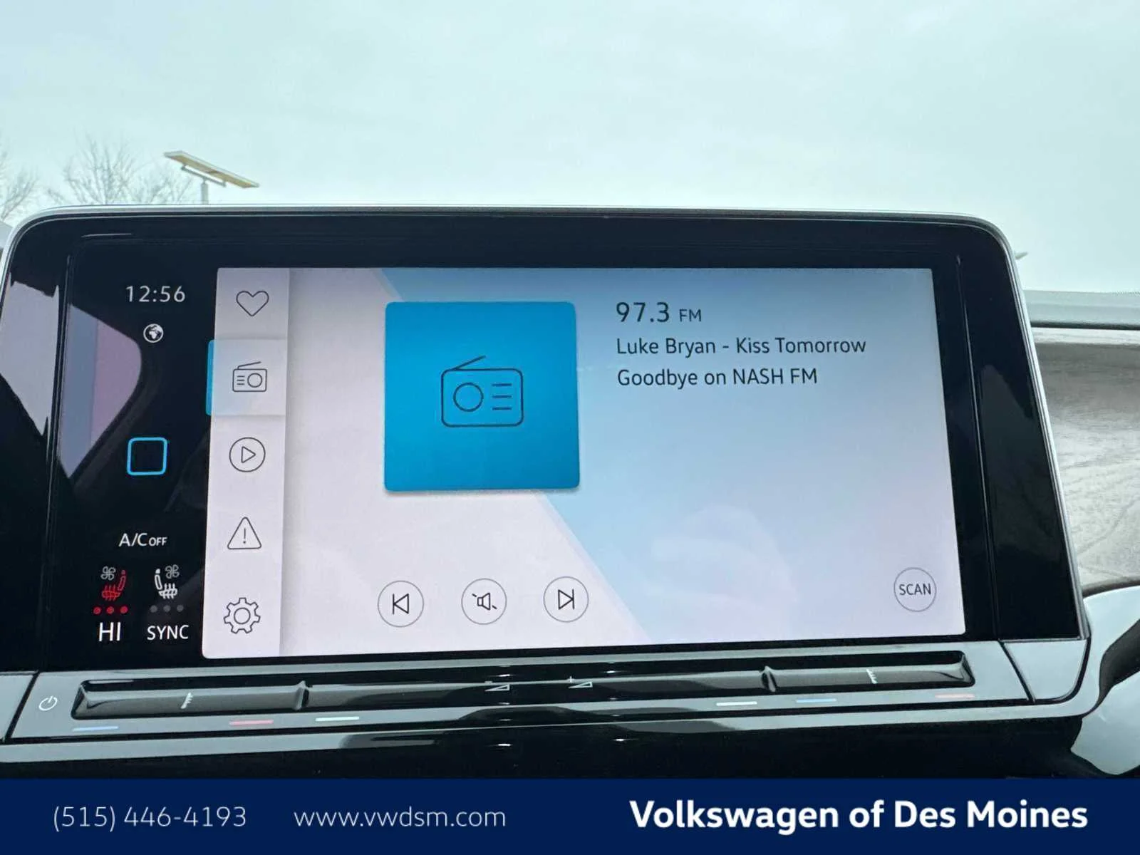 2026 Volkswagen Atlas SE w/Tech - Photo 18
