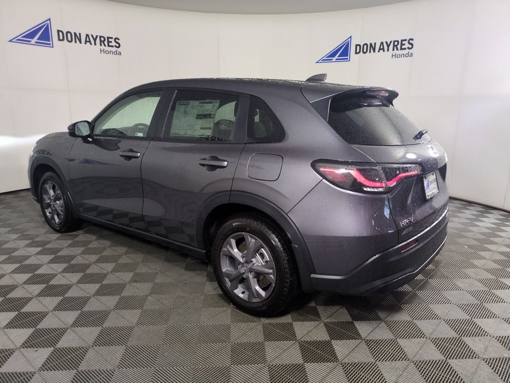 New 2027 Modern Steel Metallic Honda LX image 3