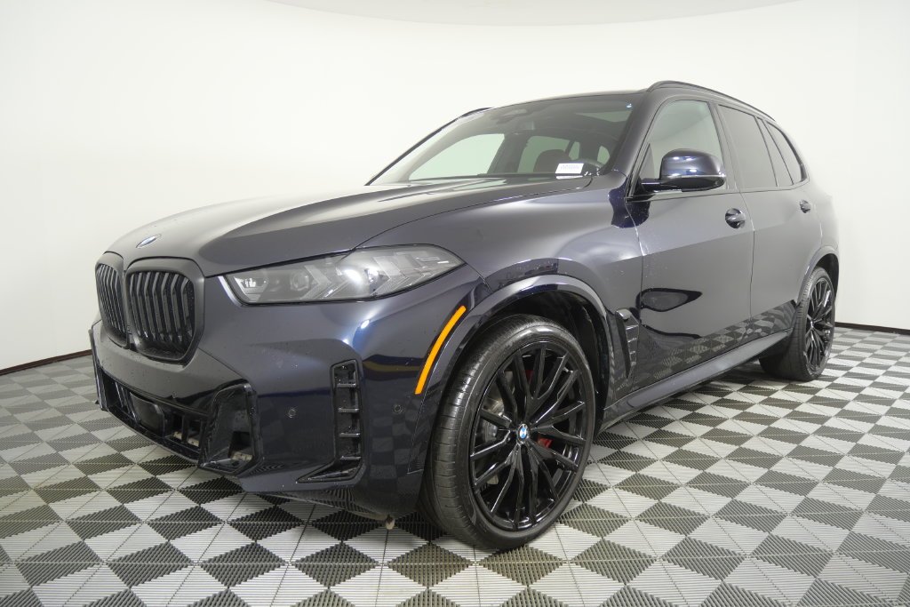 Certified Used 2026 Carbon Black Metallic BMW xDrive40i image 8