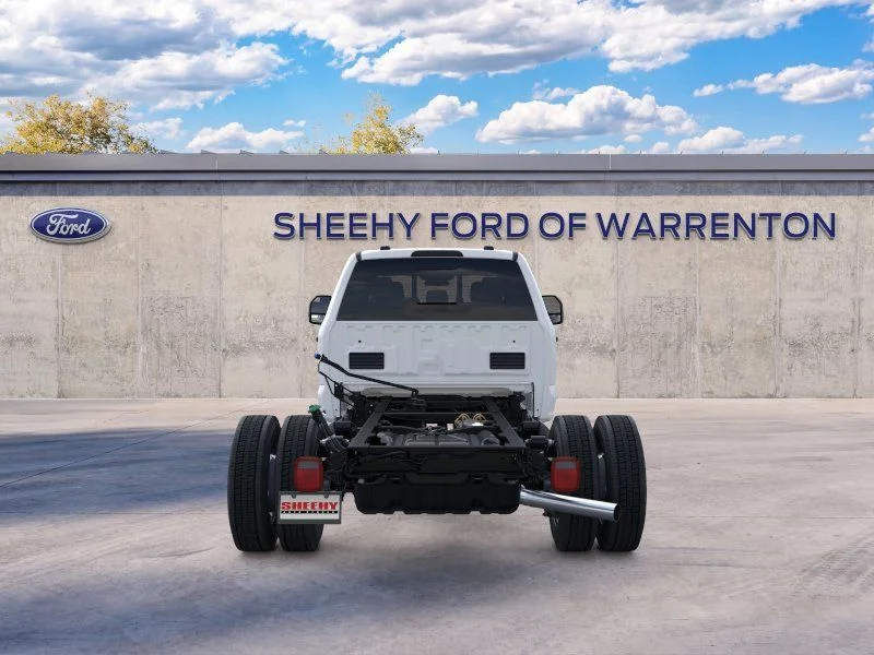 New 2026 Oxford White Ford XL image 7