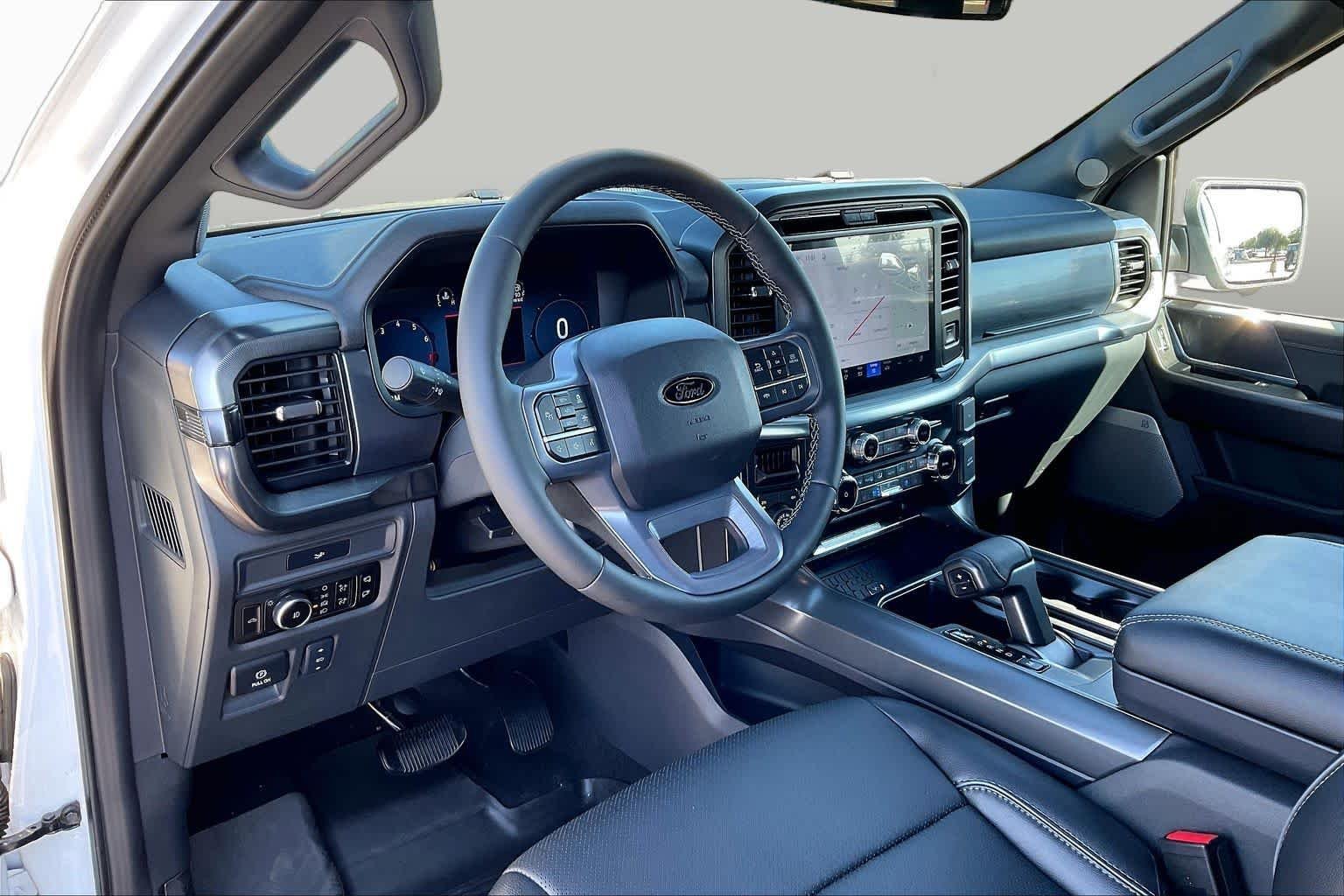 New 2026 Oxford White Ford LARIAT image 8