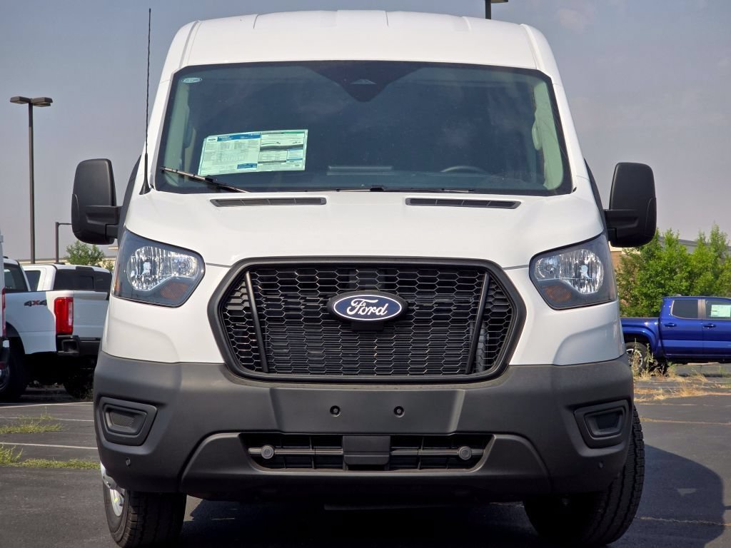 New 2026 Oxford White Ford XL image 3