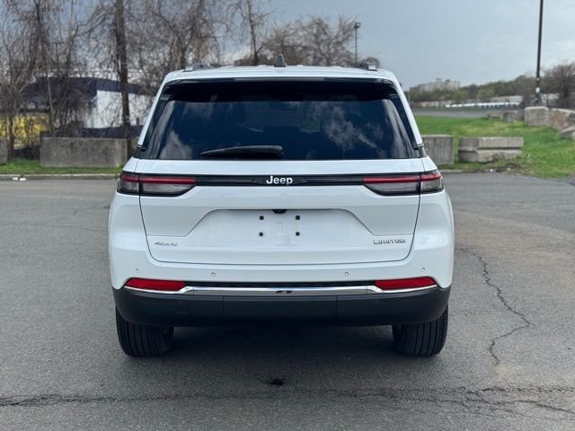 Used 2023 White Jeep Limited image 4