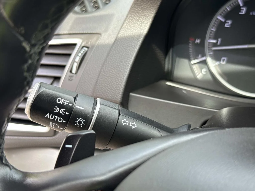 Used 2017  Acura  image 43