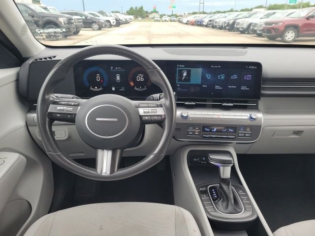 Used 2025 Yellow Hyundai SEL image 3