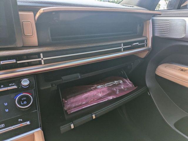 2024 Hyundai Santa Fe Limited - Photo 27