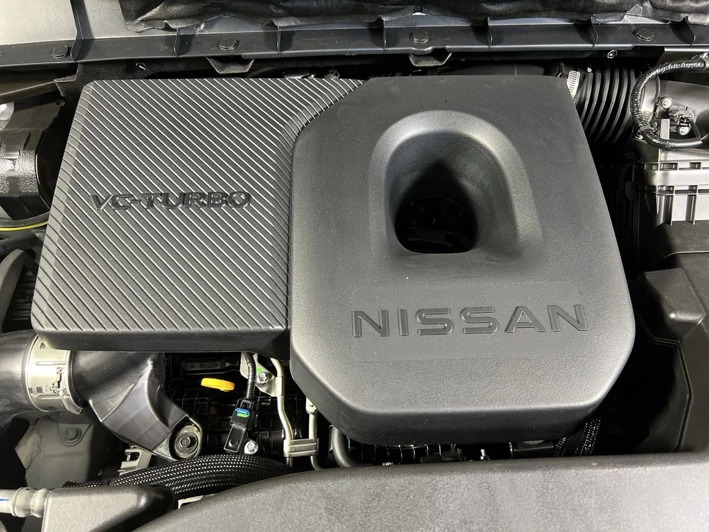 New 2026 White Nissan Platinum image 18