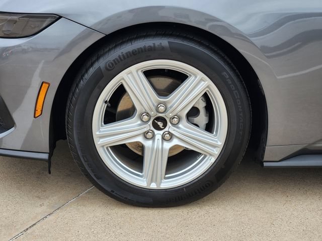 Used 2026  Ford EcoBoost image 17