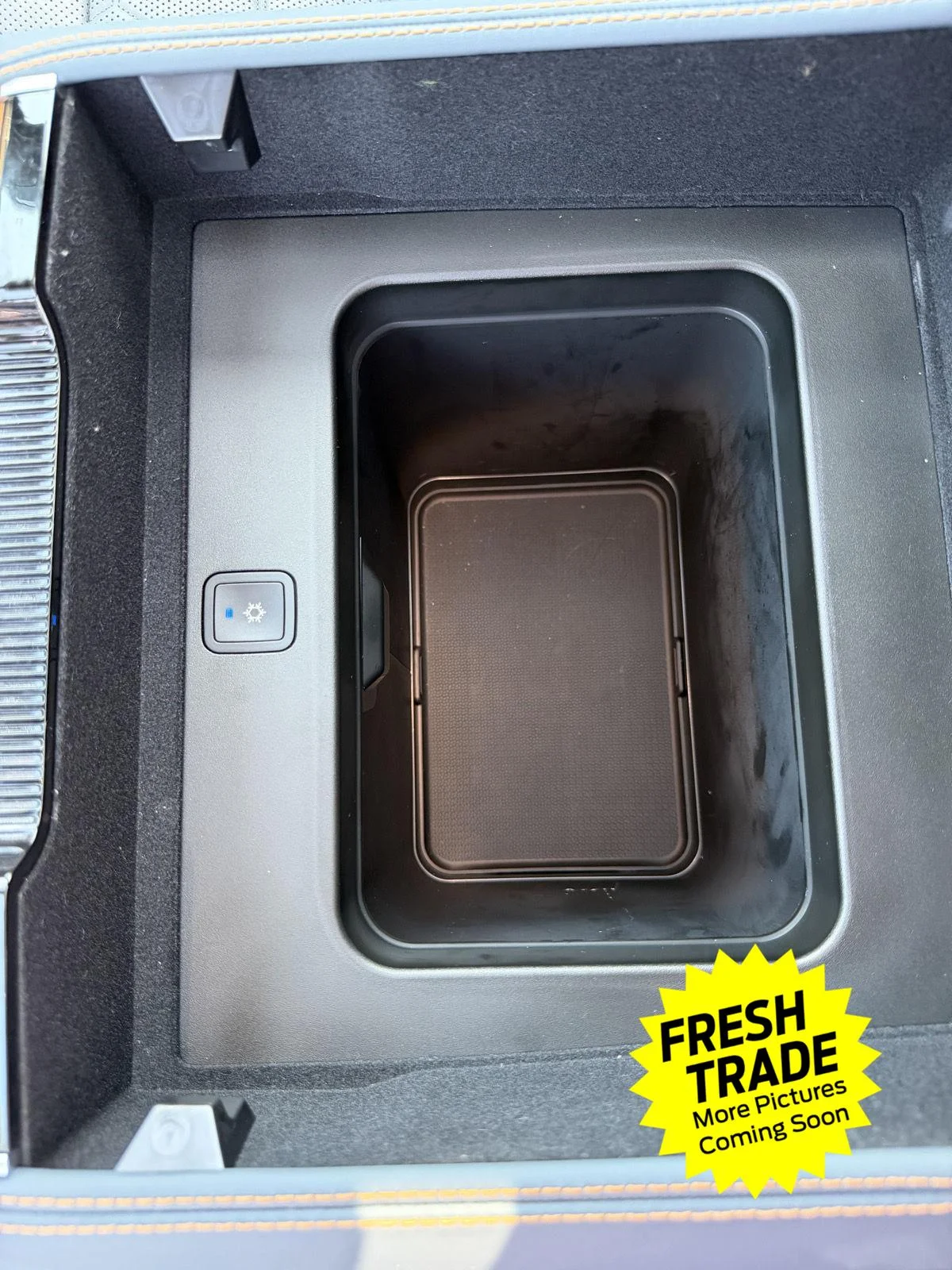 Used 2024 Bright White Clearcoat Jeep Series III image 19