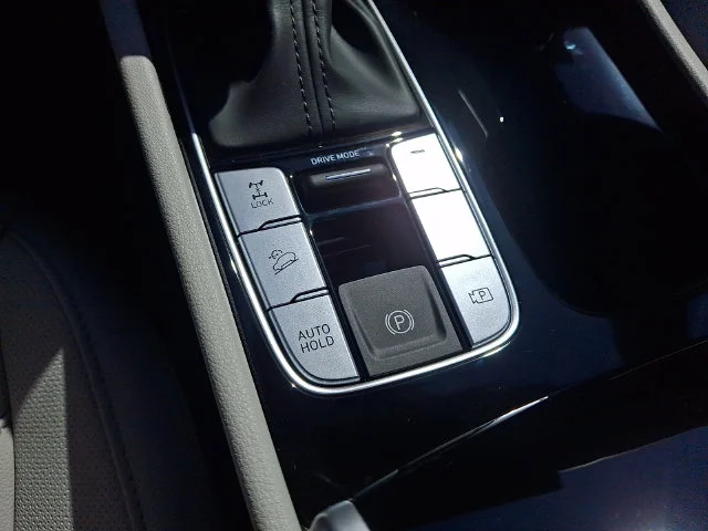 New 2026 Gray Hyundai SEL Premium image 14