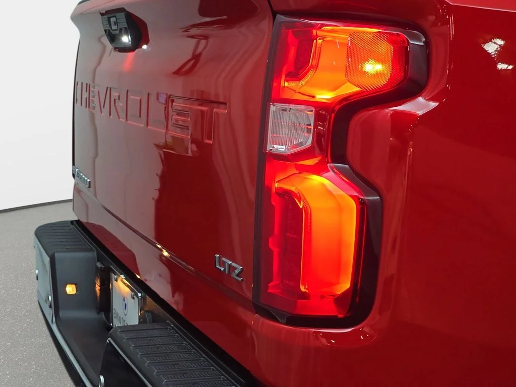 Used 2021 Red Hot Chevrolet LTZ image 36