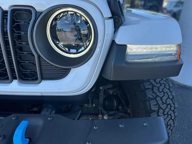 Used 2024 White Jeep Rubicon X 4xe image 9