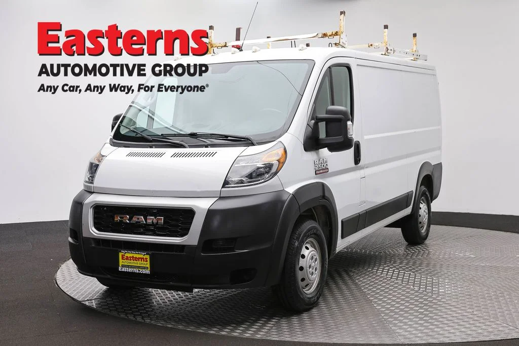 Used 2021 White Ram Base image 1