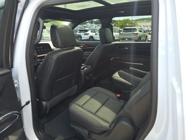 Used 2026 White Chevrolet Z71 image 31