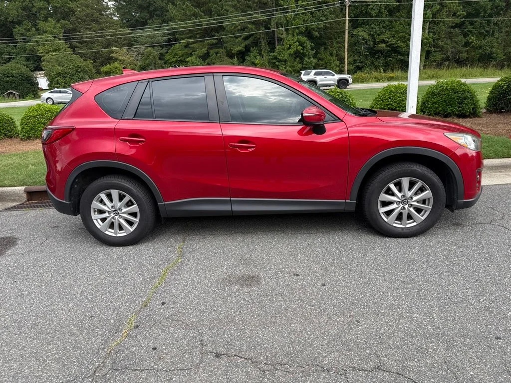 Used 2016 Red Mazda Sport image 4