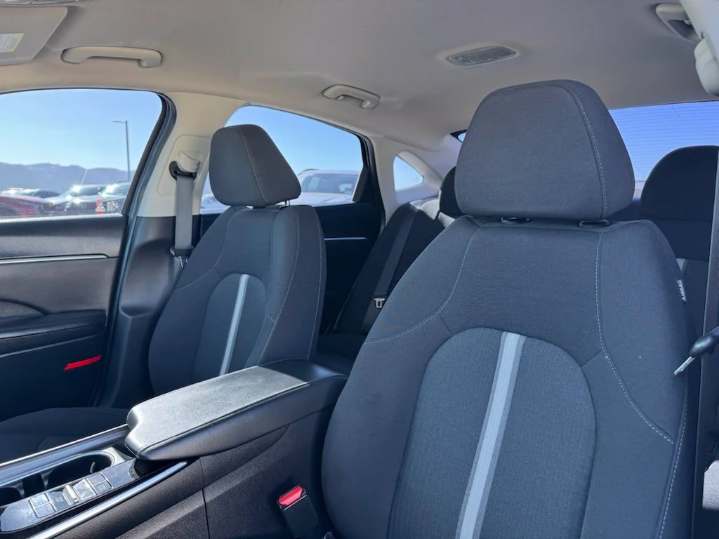 Used 2023 Blue Hyundai SEL image 17